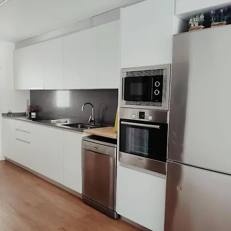 Modern With Beach View Appartement *